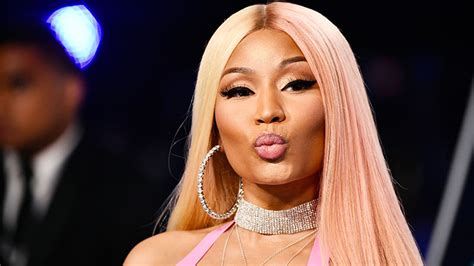 Nicki Minaj Poses Totally Nude For Birthday